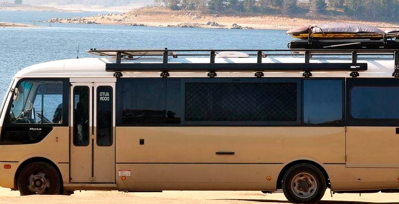 Ozroofracks | Toyota Commuter Roof Racks