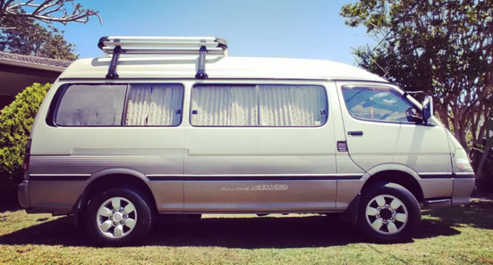 Ozroofracks | Toyota Hiace High Roof Roof Racks