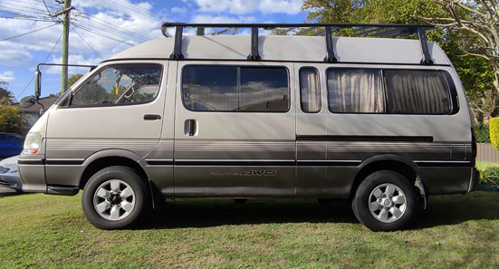 Ozroofracks | Toyota Hiace High Roof Roof Racks